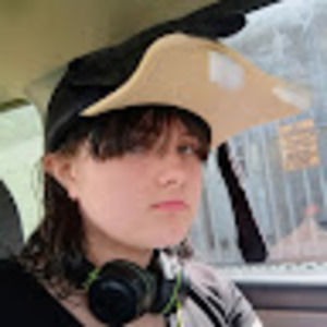 Meet your Posher, Max